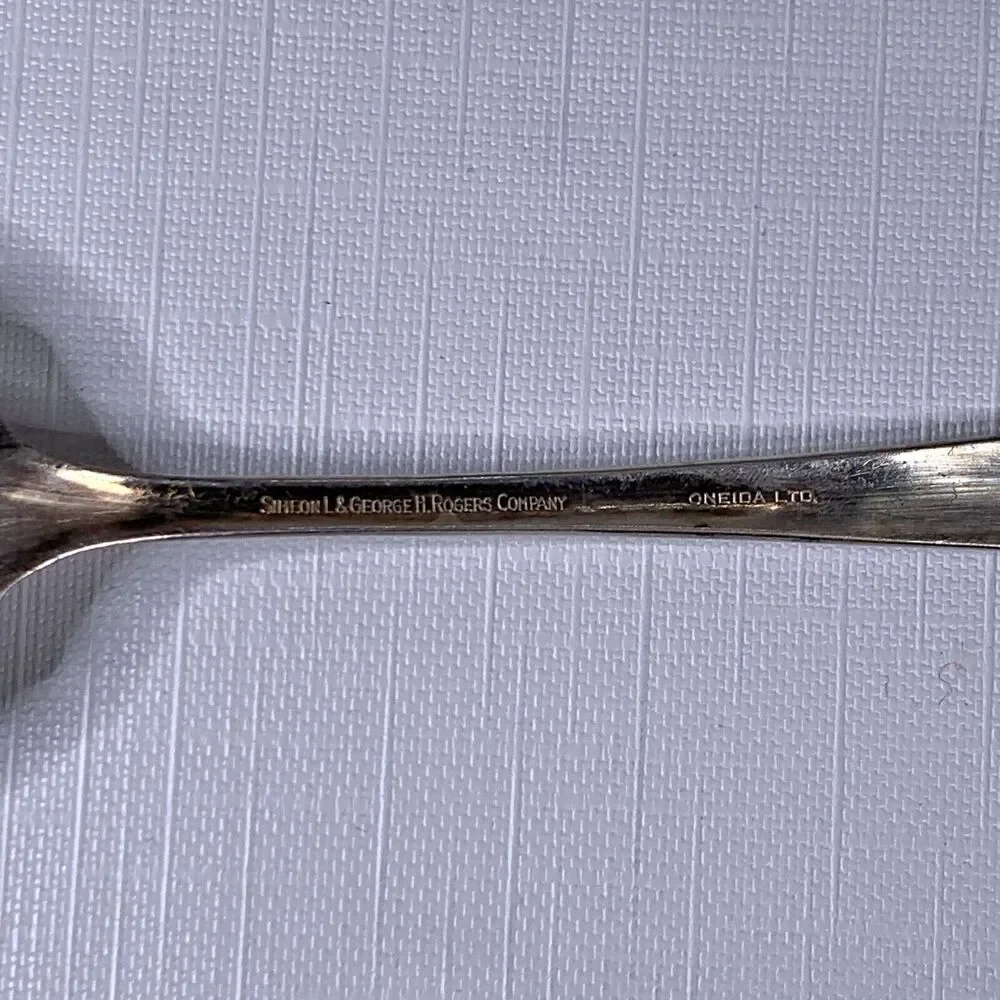 Vintage Elegant Silver Plate Serving Utensils Antique Shabby Decor Cake Pastry